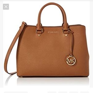 Michael Kors SAVANNAH Large Saffiano Satchel